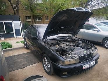 sprinter 412: BMW M5: 2003 г., 2.5 л, Ручные, Бензин, Седан — 7