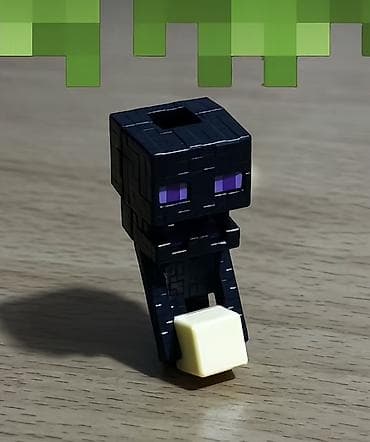 огненный: Куплю фигурки лисы и эндермена из Kinder Joy — 1