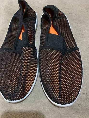 pull and beer: Мужские кроссовки, 45, Новый, цвет - Черный — 1