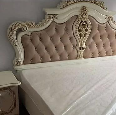 Инструменты: Продается спальная кровать с туалетным столиком в классическом стиле с — 1