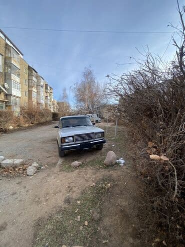 70 сом: ВАЗ (ЛАДА) 2107: 2010 г., Механика, Бензин, Седан — 4