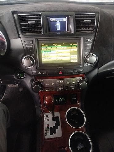 range rower: Toyota Highlander: 2013 г., 3.5 л, Автомат, Бензин, Кроссовер — 8