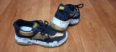 продаю в связи с переездом: Кроссовки, 36, Mango, Б/у, цвет - Черный, Бесплатная доставка — 2