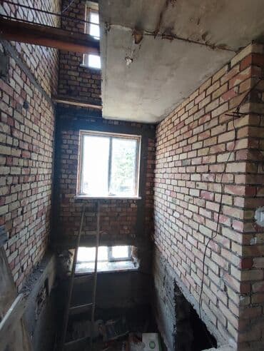 прадаю дом калыс ордо: Дом, 180 м², 6 комнат, Собственник — 10