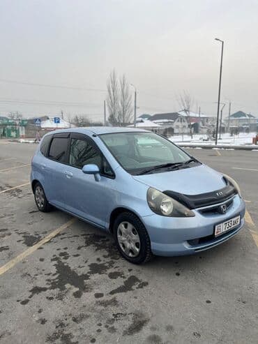 Honda Fit: 2002 г., 1.3 л, Автомат, Бензин, Хэтчбэк