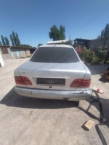 gac aion v plus: Mercedes‑Benz E‑Class W210 (седан, дорестайлинг) Описание: - Кузов — 3