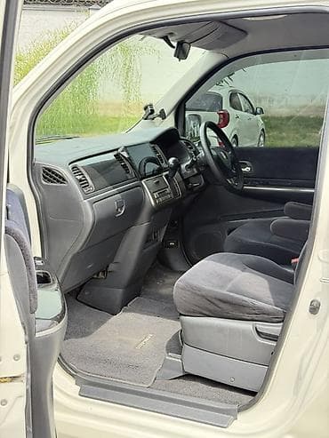 5 vz: Honda Stepwgn: 2005 г., 2 л, Автомат, Бензин, Минивэн — 10