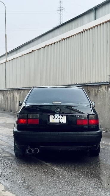 sprinter classic: Volkswagen Vento: 1993 г., 2 л, Ручные, Бензин, Седан — 4