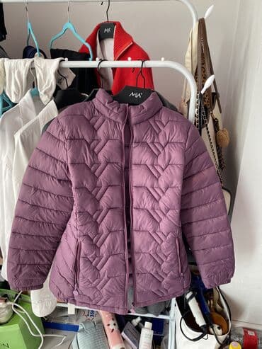 Киреге берилүүчү кийимдер: Дубленка,курткалар сатылат бир эле жоду кийилген . Дубленка 1500 сом — 5