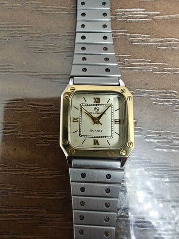 Эти часы винтажная модель и они остаются актуальными, благодаря своему