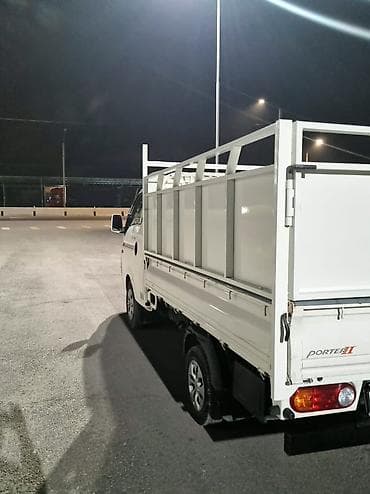 kia sportege: Hyundai Porter: 2017 г., 2.5 л, Автомат, Дизель, Универсал — 3