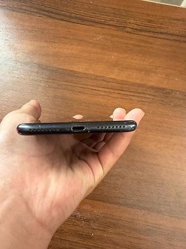 intel core i9: IPhone 7 Plus, Б/у, 256 ГБ, Черный, Чехол, 100 % — 5