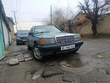hyundai 55: Mercedes-Benz 190: 1988 г., Седан — 2