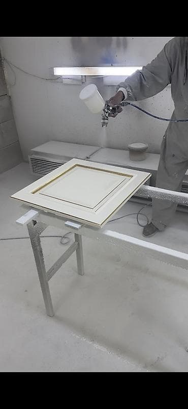 Отделочные работы: Покраска дверей, 3-5 лет опыта — 1