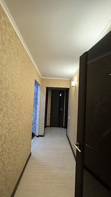 локал: 3 комнаты, 58 м², 9 мкр 104 серия, 2 этаж, Евроремонт — 5