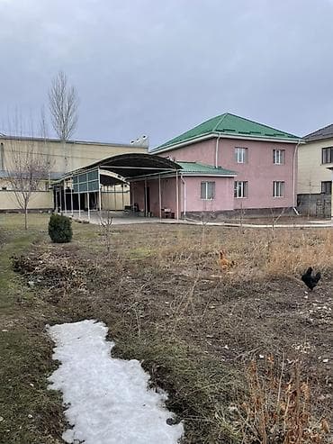 продаю дом в жм алатоо: Продается большой участок с домом очень хорошая локация а Кок жаре на — 1