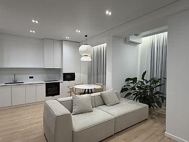 Квартиры: 2 комнаты, 55 м², Элитка, 3 этаж — 4