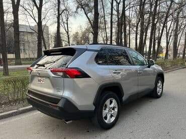 продаю тойота раф4: Toyota RAV4: 2019 г., 2.5 л, Автомат, Бензин, Кроссовер — 4