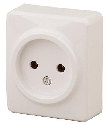 Распродажа 
Розетки торговой марки ЭРА в ассортименте