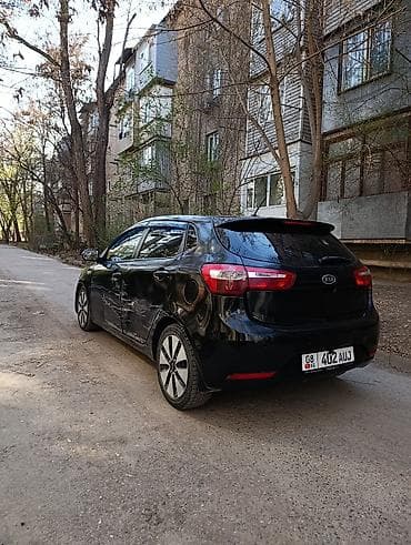 volvo 2013: Kia Rio: 2013 г., 1.4 л, Автомат, Бензин, Седан — 2