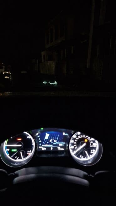 masda demio: Toyota Camry: 2019 г., 2.5 л, Гибрид, Седан — 5