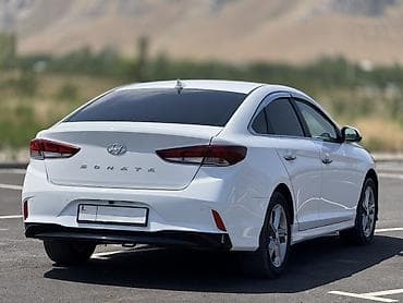 Транспорт: Hyundai Sonata: 2023 г., 2 л, Автомат, Газ, Седан — 6