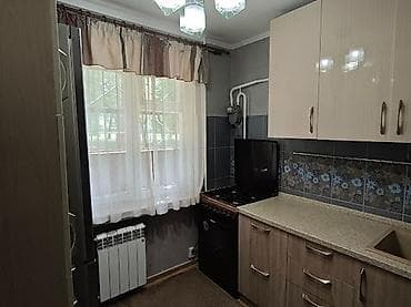 квартиры 6 микрорайон: 1 комната, 32 м², 104 серия, 1 этаж, Косметический ремонт — 8