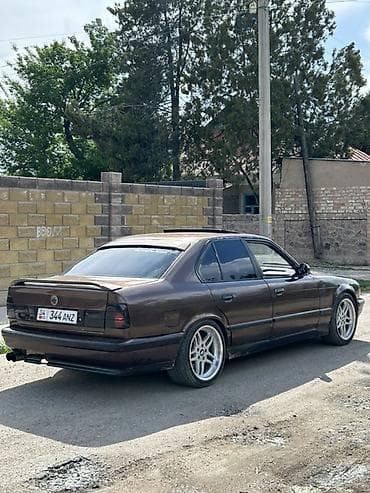 bmw m1: BMW 5 series: 1988 г., Бензин, Седан — 5
