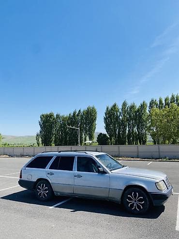 mazda demio1: Mercedes-Benz W124: 1994 г., 2.2 л, Ручные, Бензин, Универсал — 1