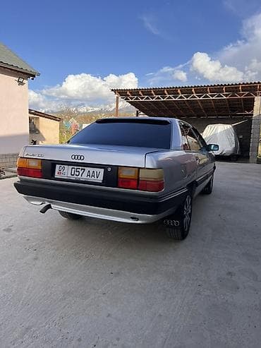 хамер авто: Audi 100: 1990 г., 1.8 л, Ручные, Бензин, Седан — 4
