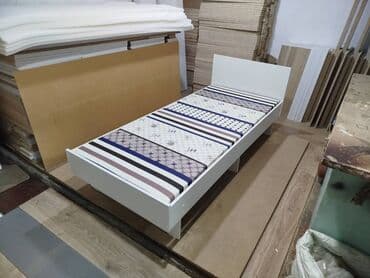 Односпальная кровать, Новый, С матрасом, длина - 180190 см