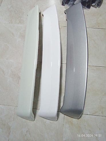 багажник для машины: Накладка крышки багажника Toyota, 2003 г., Новый, Аналог — 3