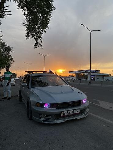 Mitsubishi Legnum: 1998 г., 2.5 л, Автомат, Бензин, Универсал