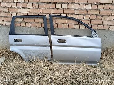 Дверь Комплект Honda