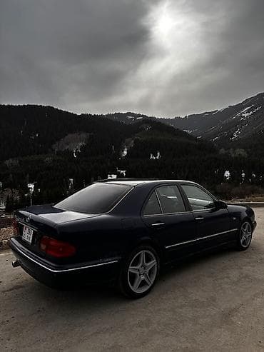 is 500: Mercedes-Benz E-Class: 1998 г., 2.4 л, Автомат, Бензин, Седан — 4