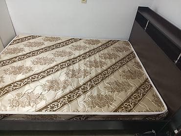 Керебеттер: Двуспальная кровать с высоким изголовьем + матрас. Характеристики: - — 3