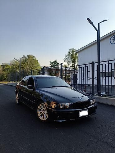 BMW 5 series: 2002 г., 2.5 л, Механика, Бензин, Седан — 1