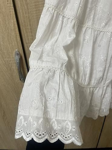 Джинсы: 250-300 сом 1) Белая рубашка Sakura размер 46 - Классический — 8