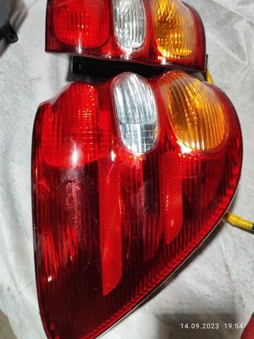 запчасти на тойота сурф в бишкеке: Комплект стоп-сигналов Toyota Б/у, Оригинал — 4
