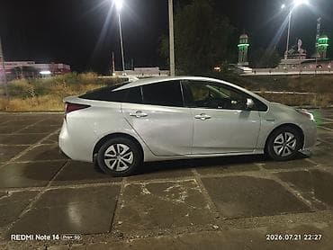 мото подкат: Toyota Prius: 2021 г., 1.8 л, Робот, Гибрид, Хэтчбэк — 3