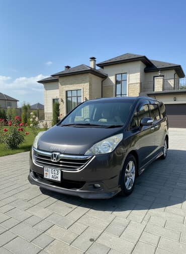 срв 1 в бишкеке: Honda Stepwgn: 2006 г., 2 л, Автомат, Бензиновая, Минивэн — 1