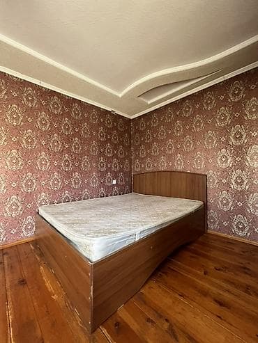 Спальные гарнитуры: Продается спальный гарнитур,все в комплекте — 5