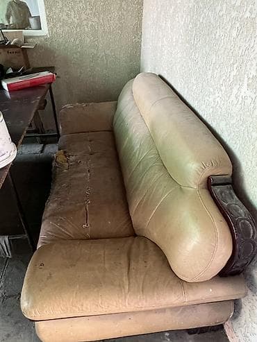 стол офисное кресло: Прямой диван — 1