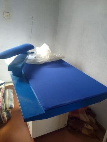оборудование для бизнес: Продам гладильный стол новый.Стол имеет подогрев рабочей поверхности — 1