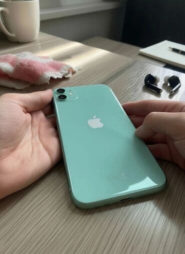 original store: IPhone 11, Б/у, 128 ГБ, Коралловый, Чехол, 76 % — 2