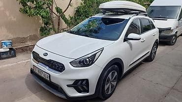 rd 1: Kia Niro: 2020 г., 1.6 л, Робот, Гибрид, Кроссовер — 1