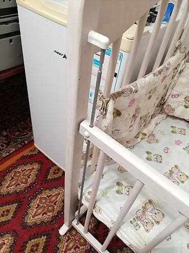 даром коляски: Детская кроватка-качалка с маятниковым механизмом - Материал — 4