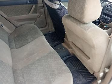Транспорт: Chevrolet Lacetti: 2004 г., 1.5 л, Ручные, Бензин, Седан — 9