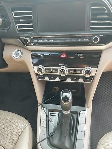 хундай аванта 1: Hyundai Avante: 2019 г., 1.6 л, Автомат, Газ, Седан — 10