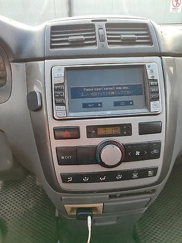ферит: Toyota Avensis Verso: 2002 г., 2.4 л, Автомат, Бензин, Минивэн — 10